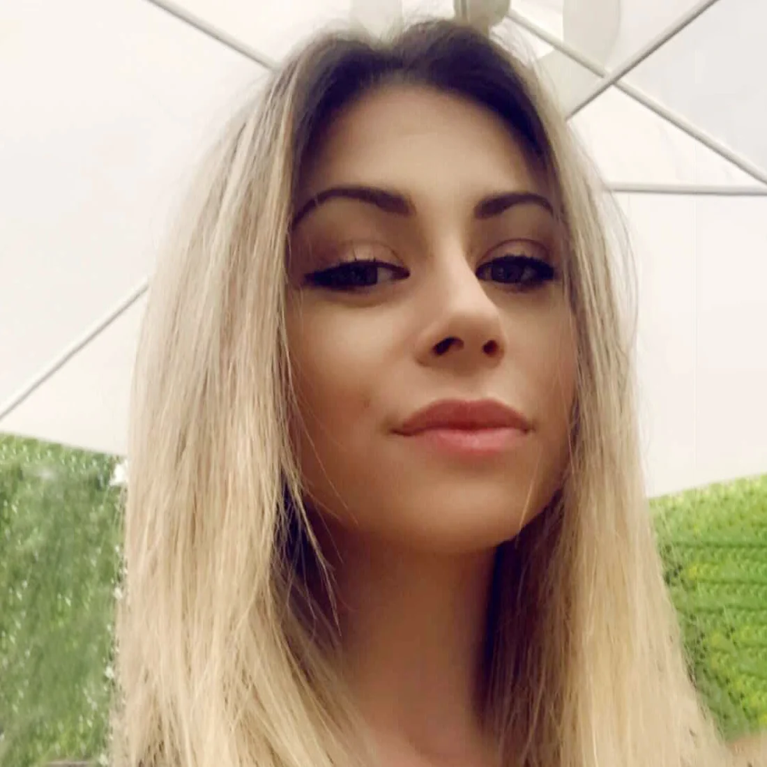 Adina Cazamerciuc avatar